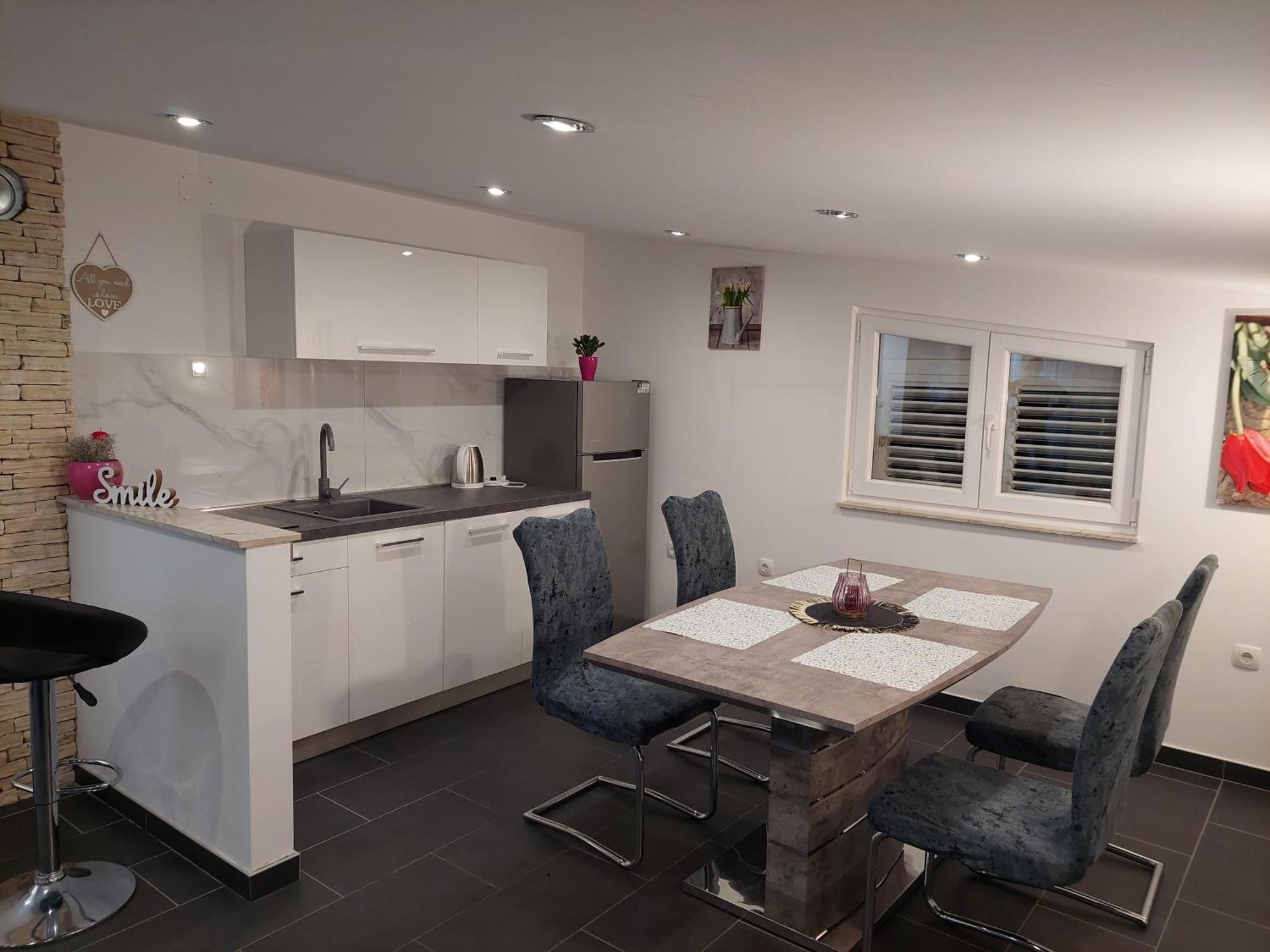 Apartman Nella Biograd Na Moru Ngoại thất bức ảnh